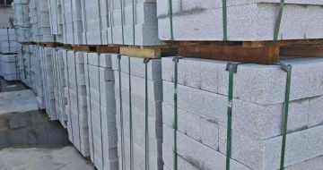 邢台芝麻白路牙石，路侧石